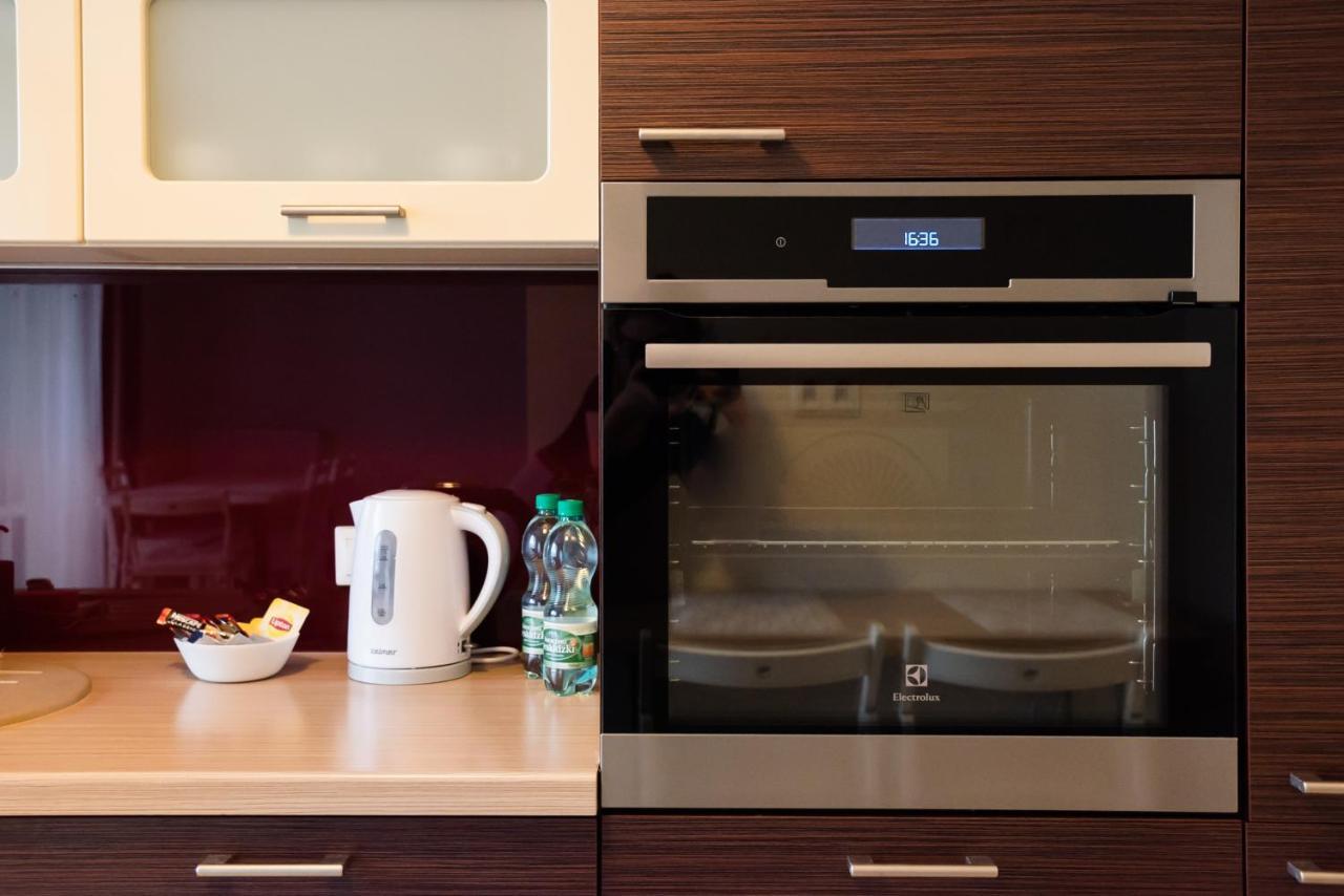 Metro Kondratowicza Spacious Apartment Warsaw Luaran gambar